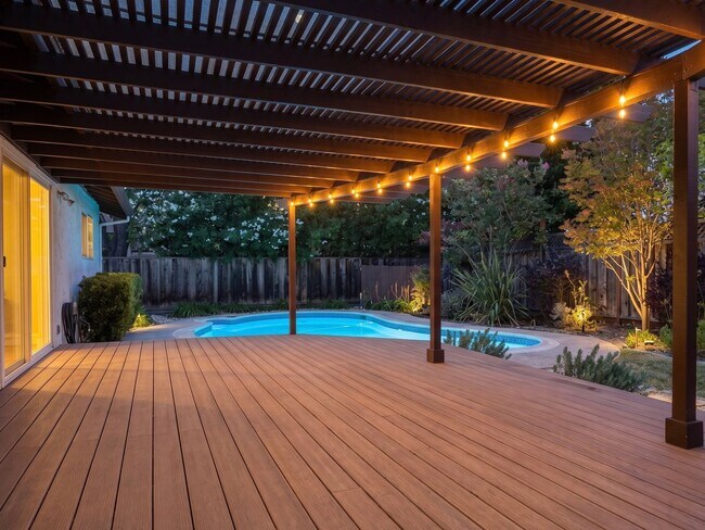 Building Photo - 3622 Citrus Ave