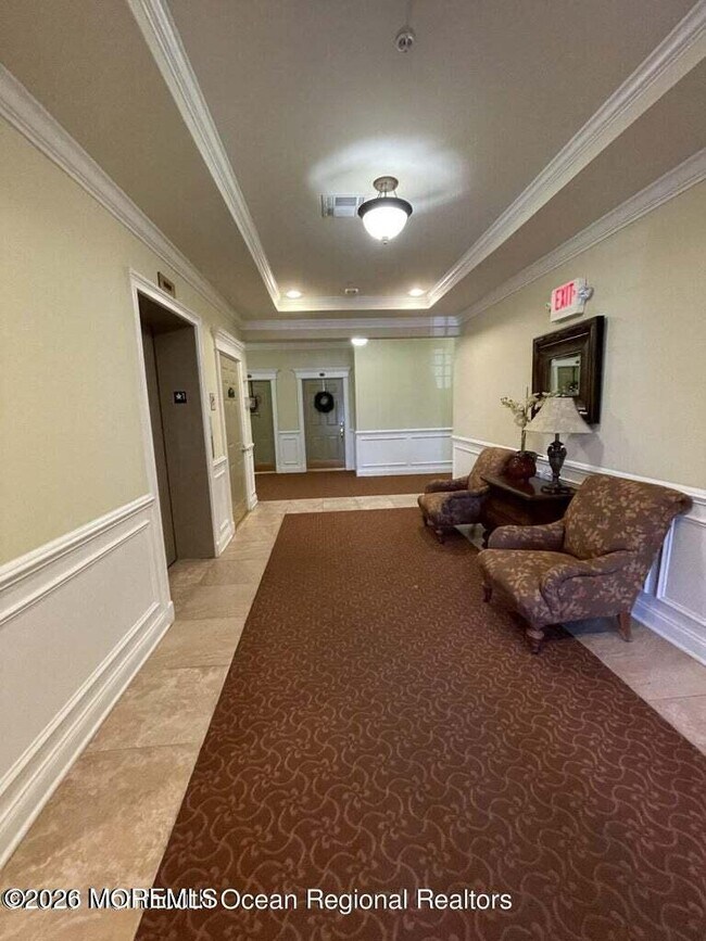 Building Photo - 610 Sophee Ln