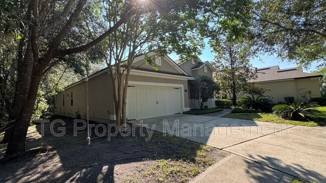 Building Photo - 614 Loire Ct