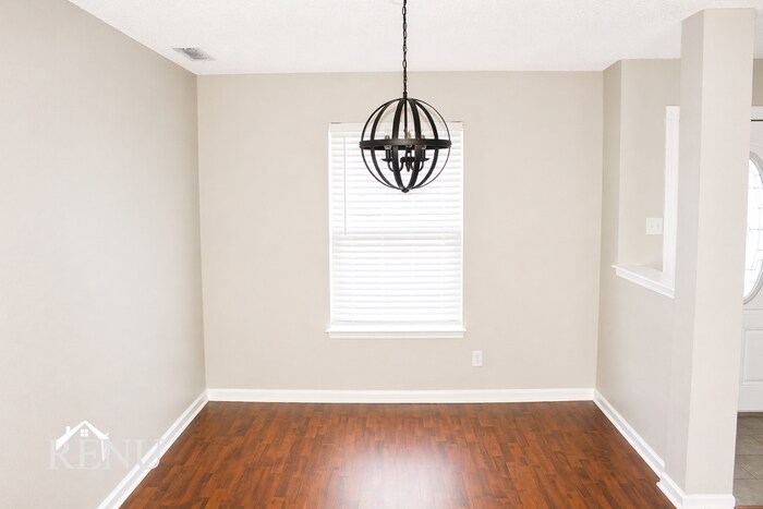 Building Photo - 6641 W Jamestown Dr