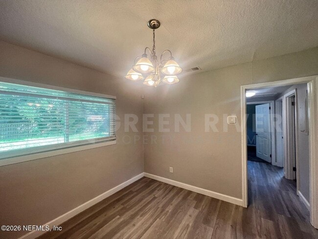 Building Photo - 6817 Camelot Rd