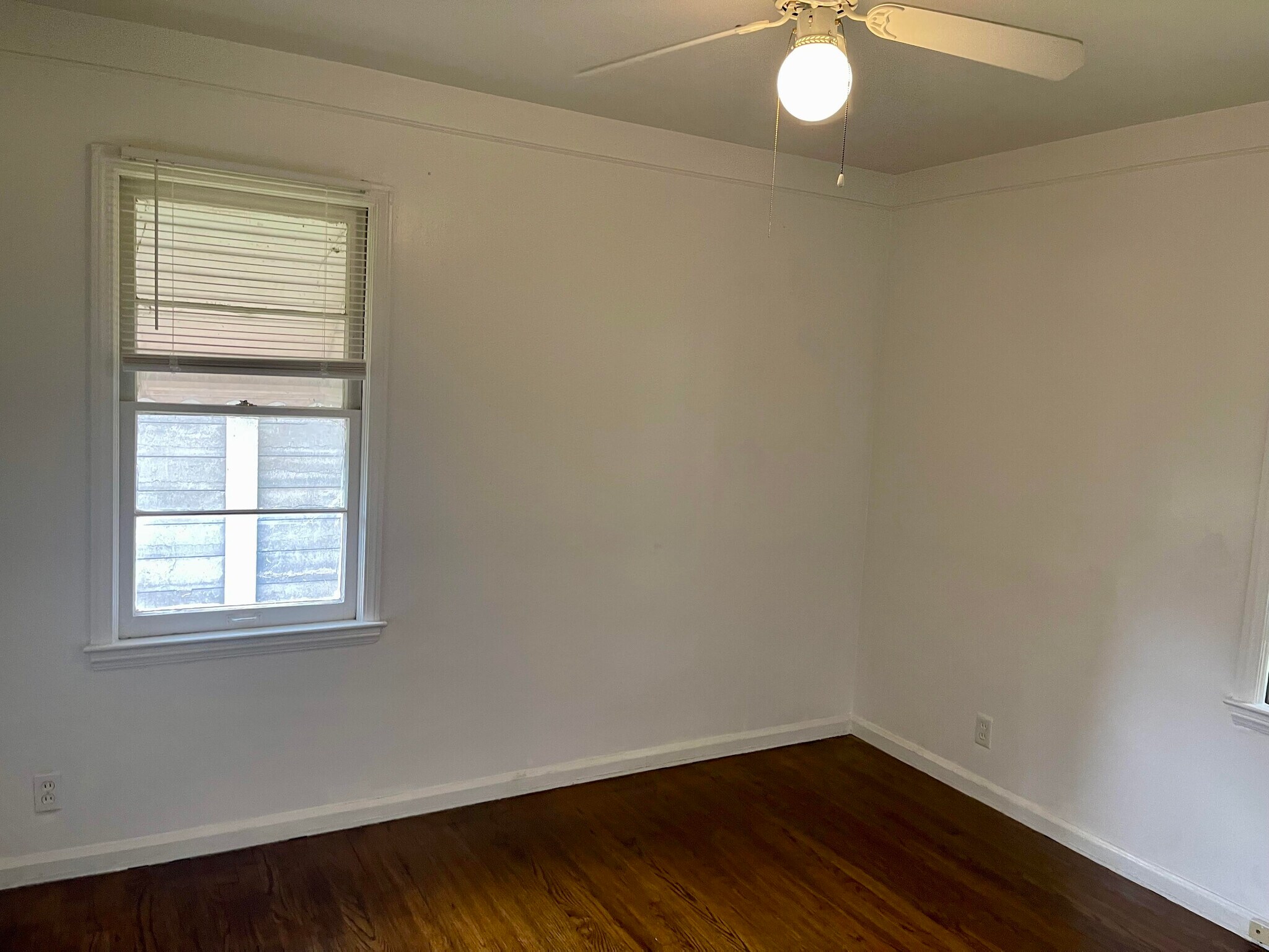 Building Photo - 21521 Benjamin St