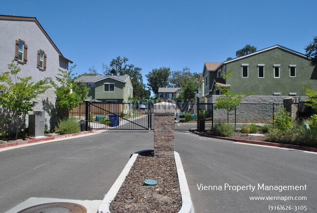 Primary Photo - 4818 Morgera Ln