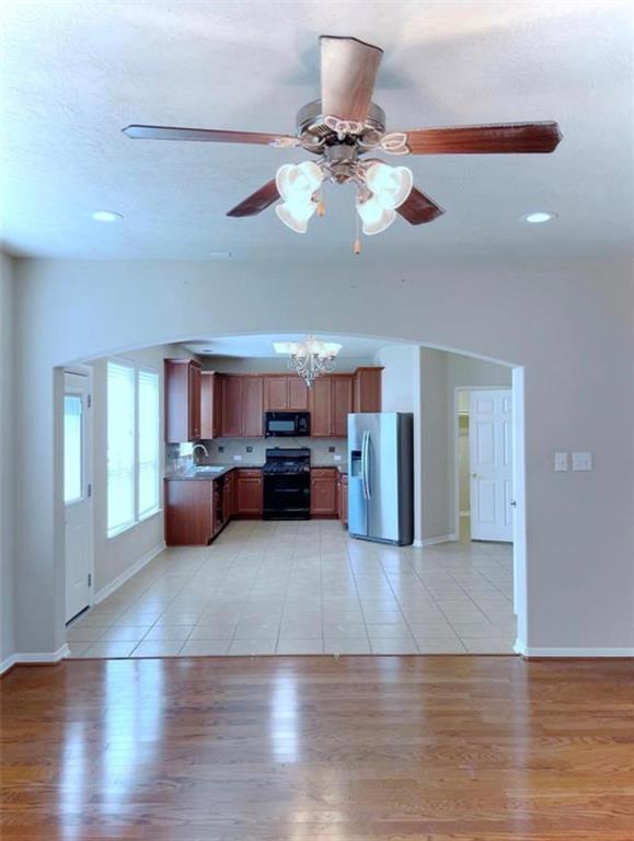 Building Photo - 25231 Florina Ranch Dr