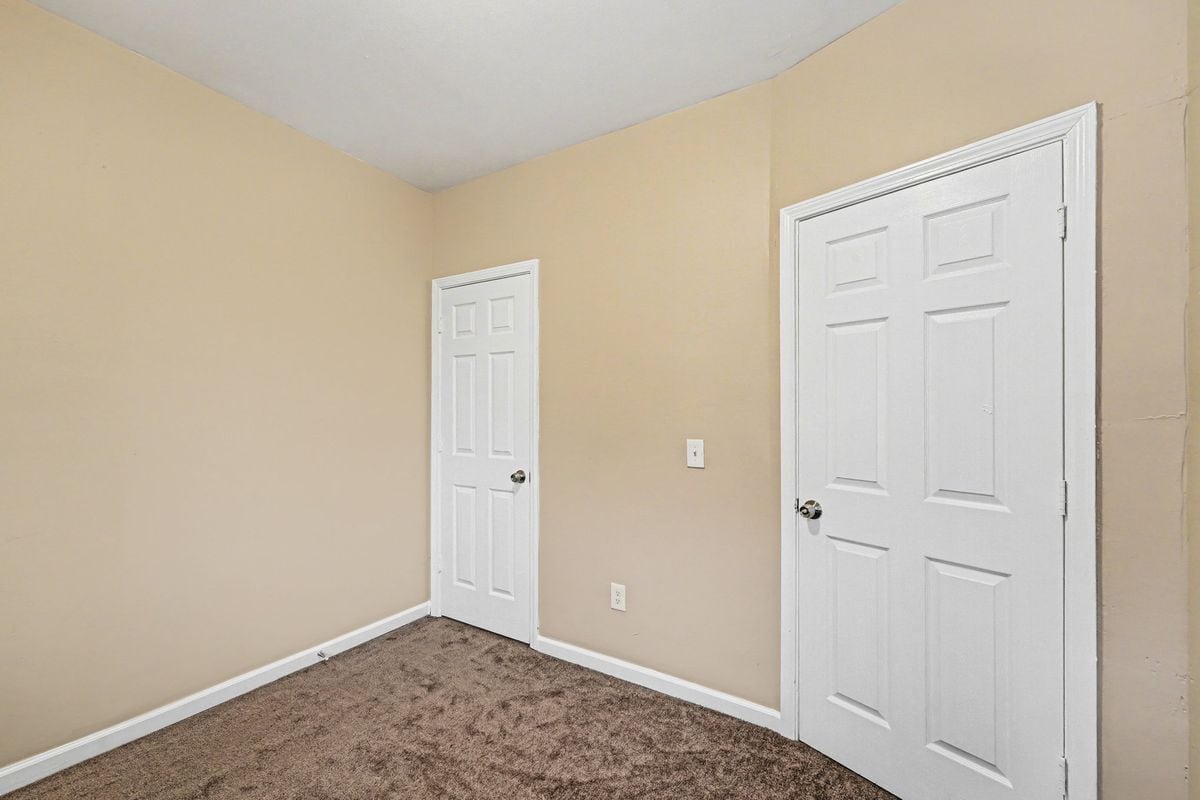 Building Photo - 3226 Carter St