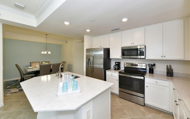 Building Photo - 17520 Gawthrop Dr