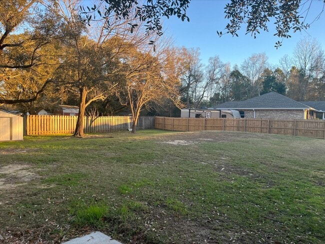 Building Photo - East Fairhope Full Brick