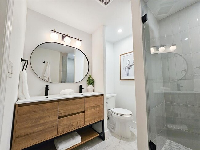 Building Photo - 1416 55th Ave N