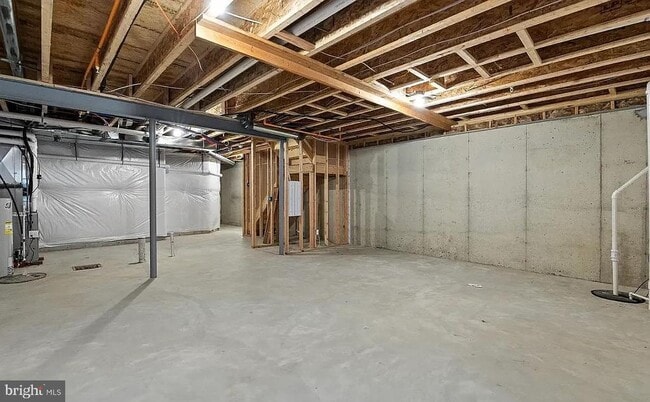 Building Photo - 110 Segel Dr