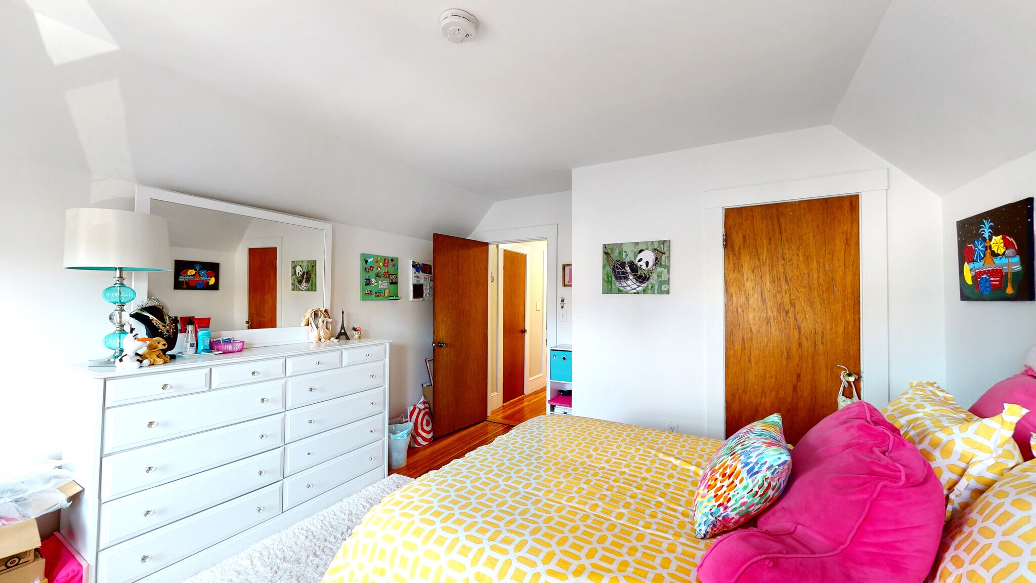 Building Photo - 70 Hudson St