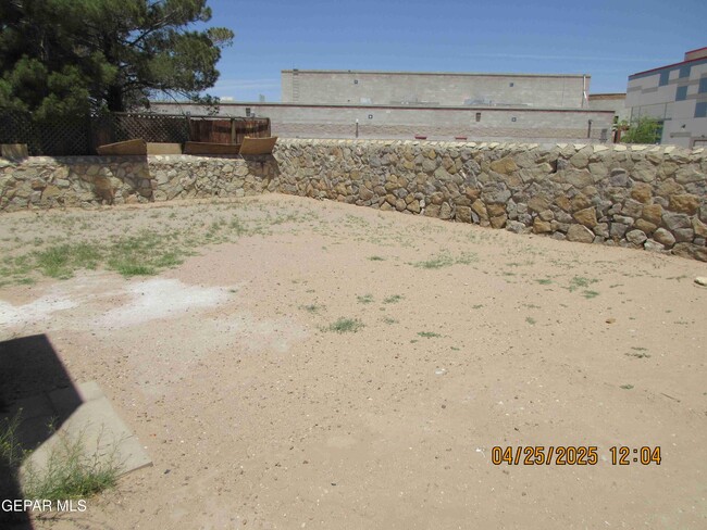 Building Photo - 11625 Norman Montion Dr