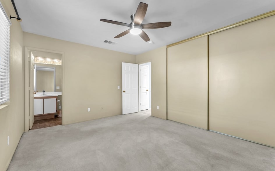 Building Photo - 5838 Heather Marie Dr