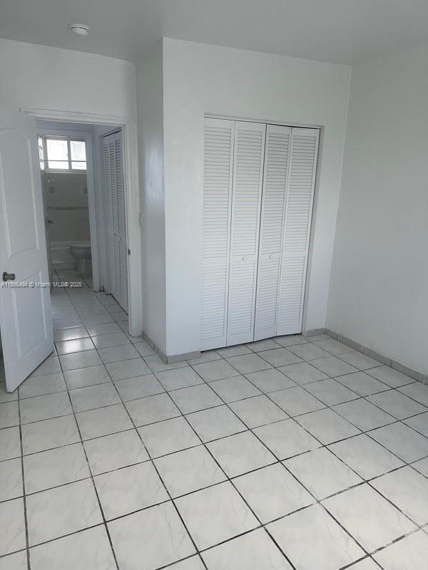 Building Photo - 7001 Bonita Dr