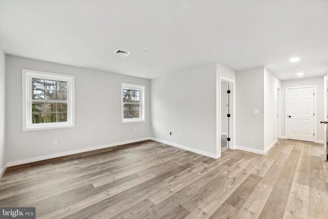 Building Photo - 908 E Baltimore Pike
