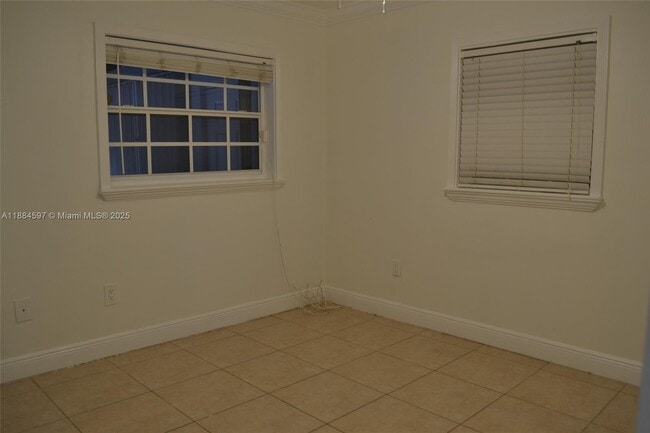 Building Photo - 3501 NW 14th Terrace