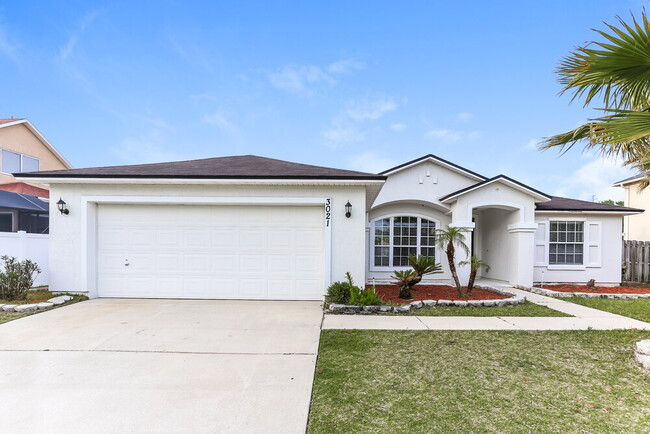 Building Photo - 3021 Captiva Bluff Cir