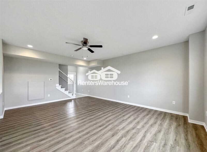 Building Photo - 7000 Lake Ridge Ave