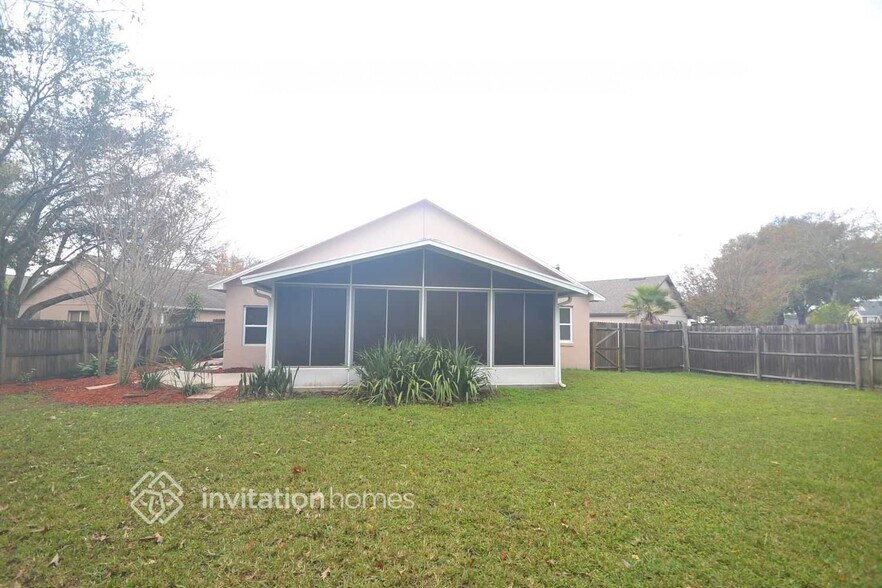Building Photo - 1878 Bobtail Dr