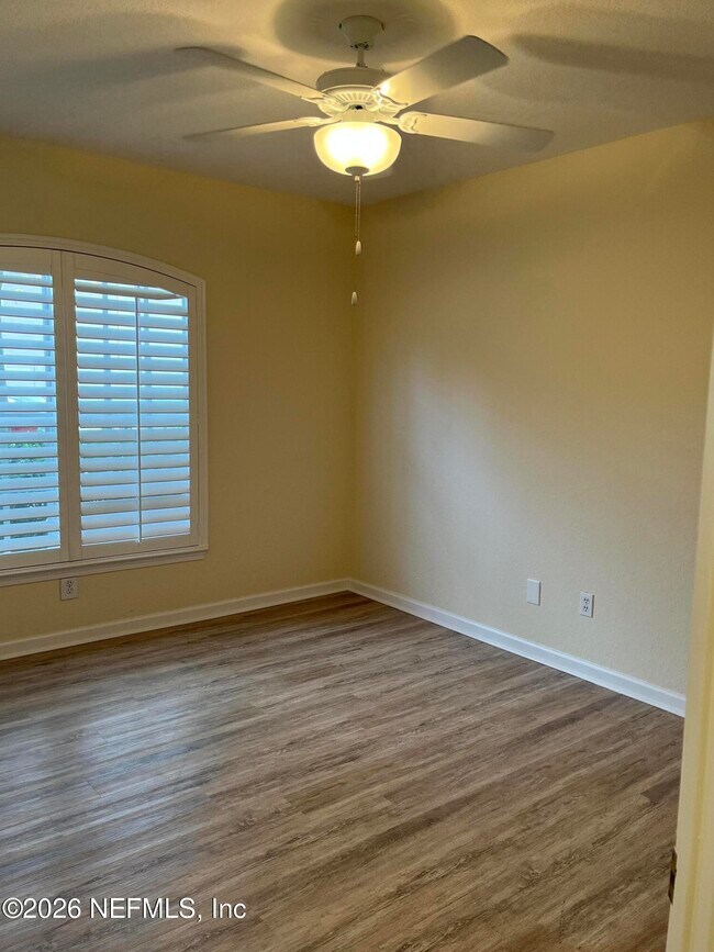 Building Photo - 1701 The Greens Way