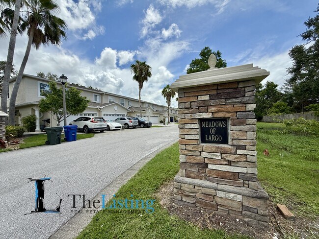 Building Photo - 4052 Alan Dr