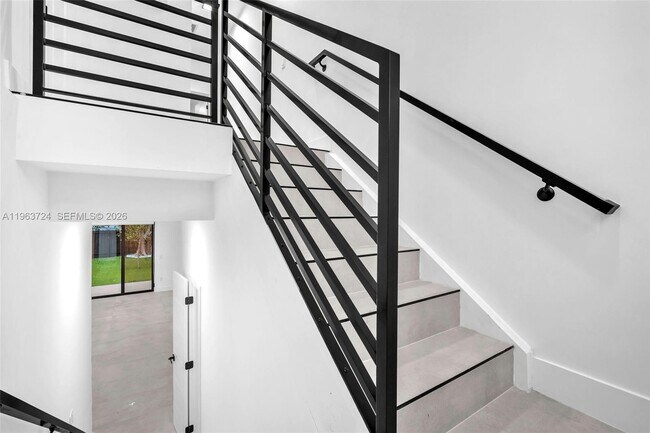 Building Photo - 919 NW 55th St