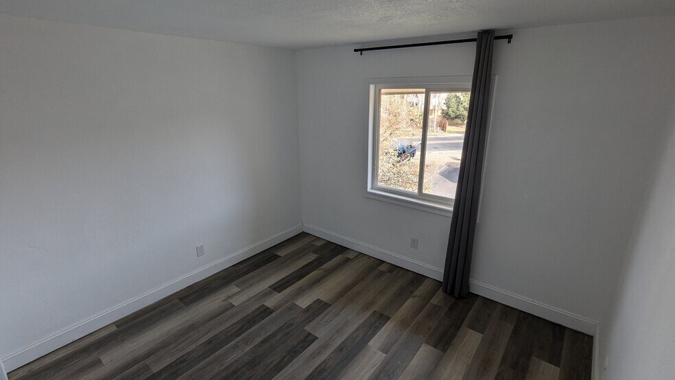 Building Photo - 10211 Ura Ln