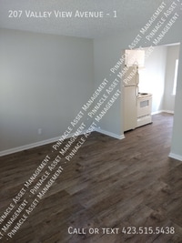 Building Photo - 207 Valley View Ave