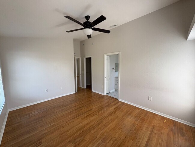 Building Photo - 22505 Amigo Ave