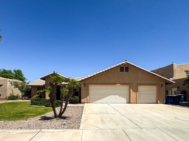 Primary Photo - Barkley Ranch - 3 Bedroom 2 Bath Pool Home