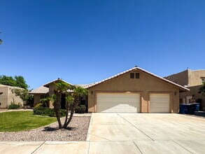 Building Photo - Barkley Ranch - 3 Bedroom 2 Bath Pool Home