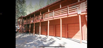 Centrally Located, Charming 2BR in Mammoth Lakes