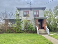 Building Photo - 207 Washington St