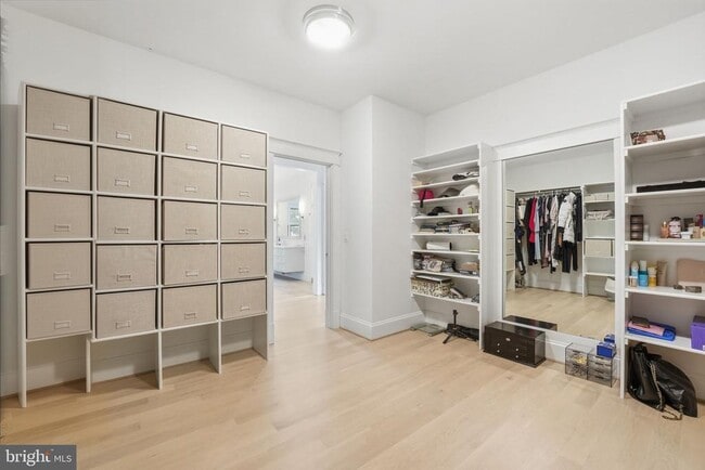 Building Photo - 2504 12th St N