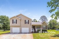 Building Photo - 175 White Pines Dr