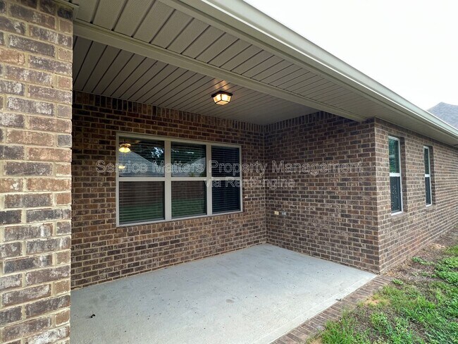 Building Photo - 4533 Oak Orchard Cir