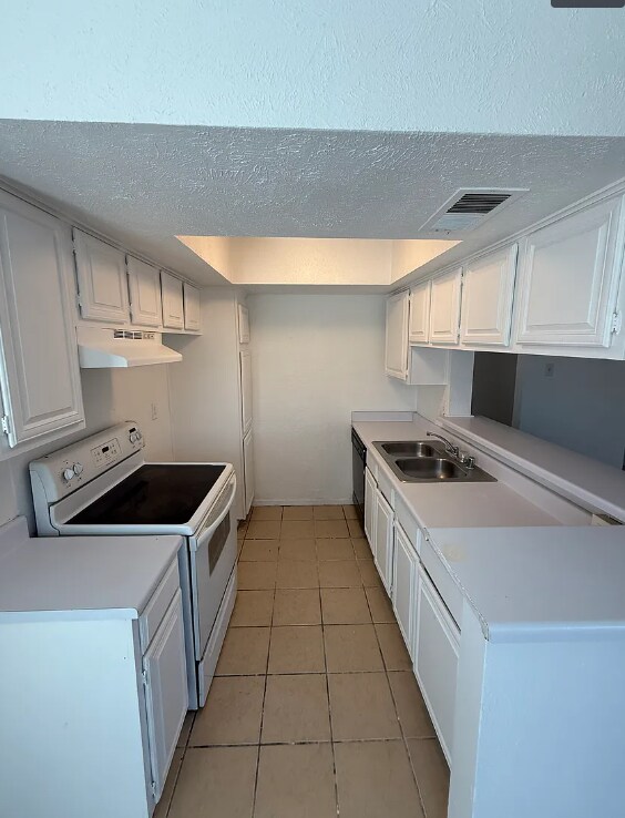 Building Photo - 4540 Chaha Rd