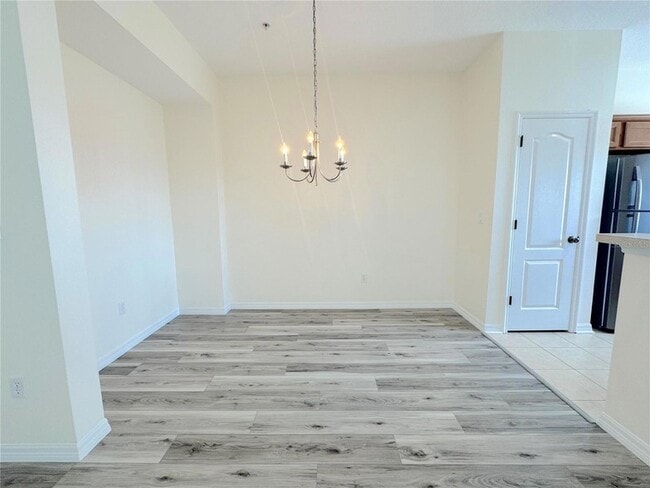 Building Photo - 1390 Grantham Dr