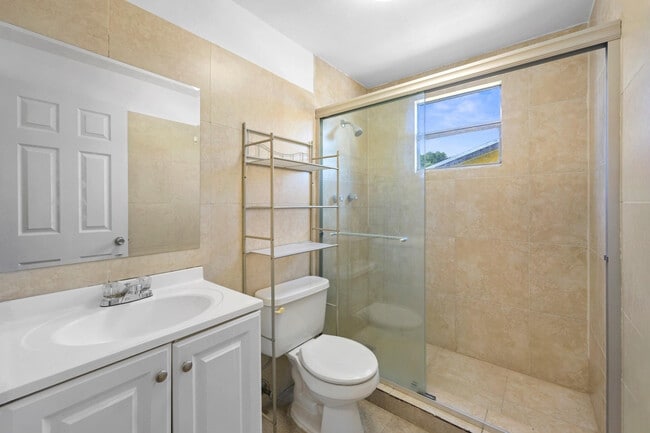 Building Photo - 1797 St