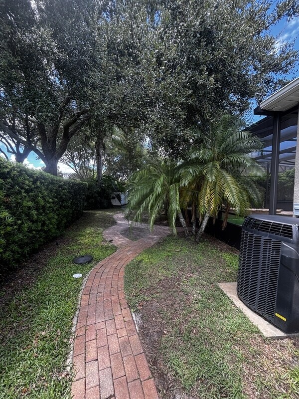 Building Photo - 9543 Osprey Landing Dr