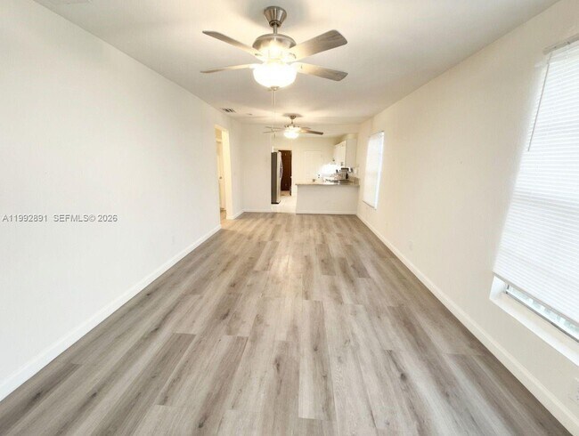 Building Photo - 8013 NW 10th Ct