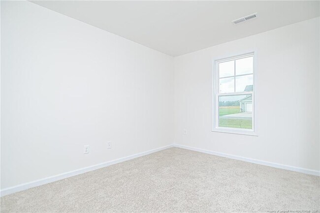 Building Photo - 5851 Panther Dr