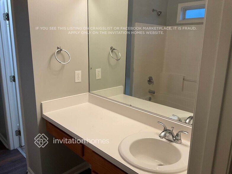 Building Photo - 4301 Fawn Glen Dr