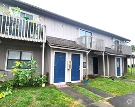 Building Photo - Available Now! Two Bedroom Two Bath Townho...
