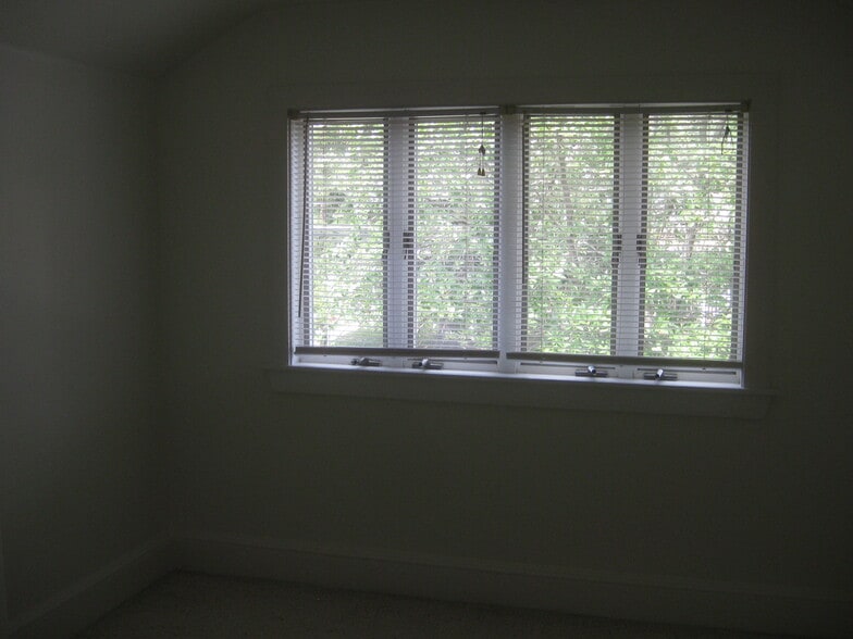 Office with a view - 300 Inman Terrace