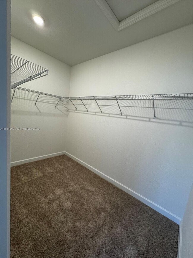 Building Photo - 104 SW 184th Way