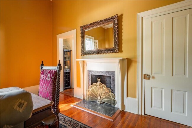 Building Photo - 152 Rivertown Rd