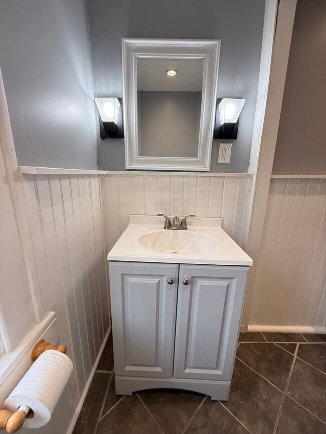 Building Photo - 309-311 Fitch St