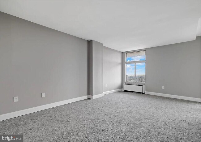 Building Photo - 28 Allegheny Ave