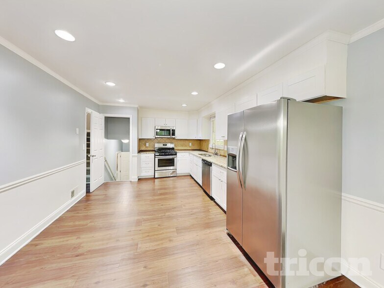 Building Photo - 2909 Buckskin Trail SW