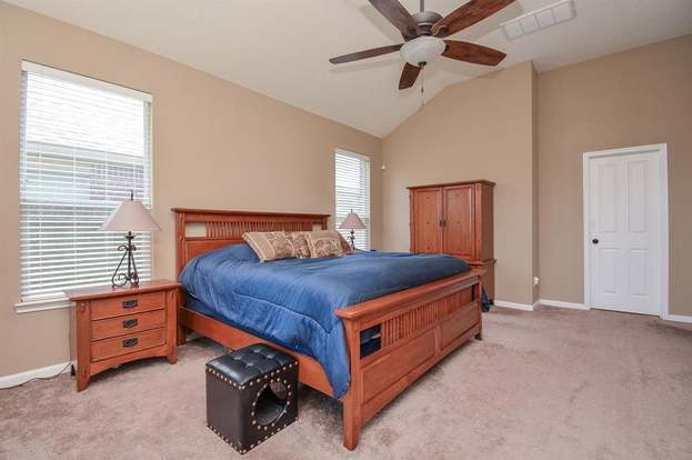 Building Photo - 2715 Farlow Ln